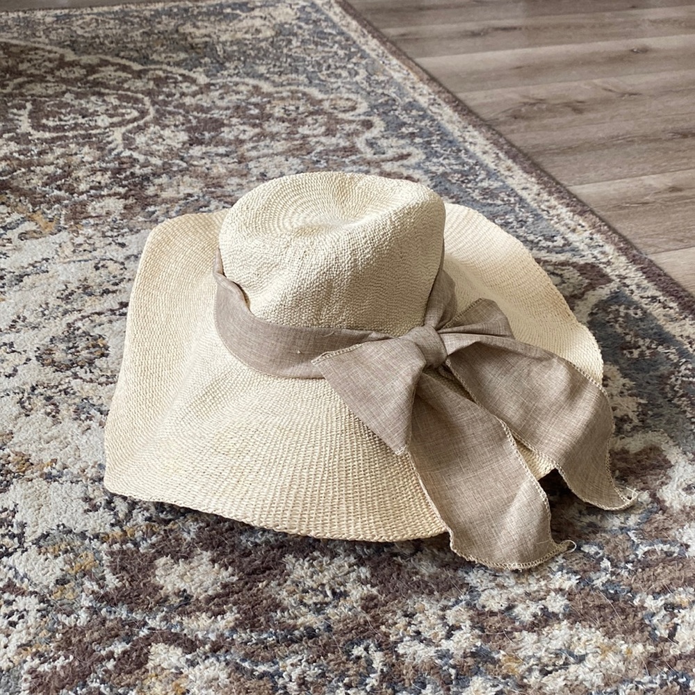Sun hat